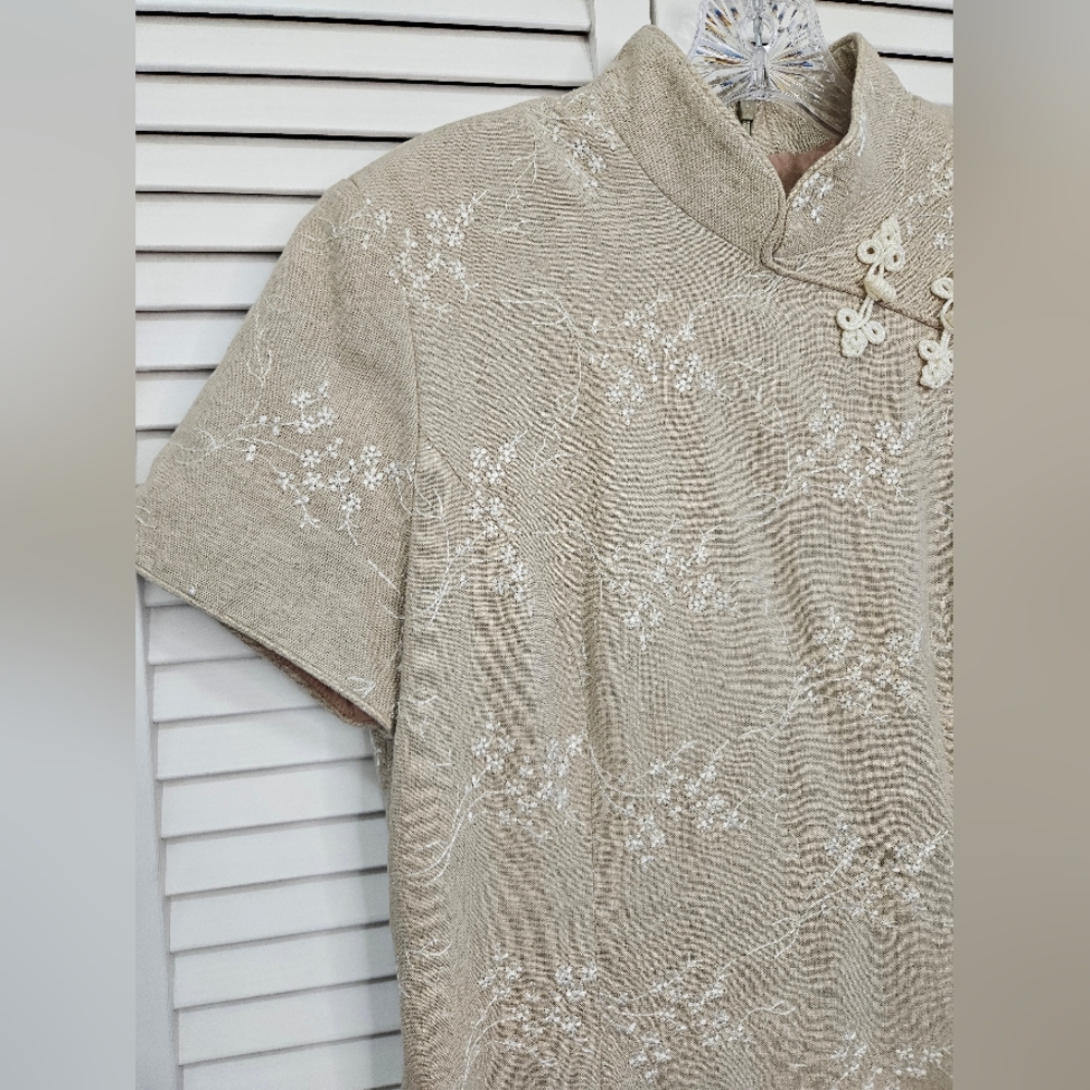 Elegant Tan Midi Dress with Floral Accents - Picture 4 of 12